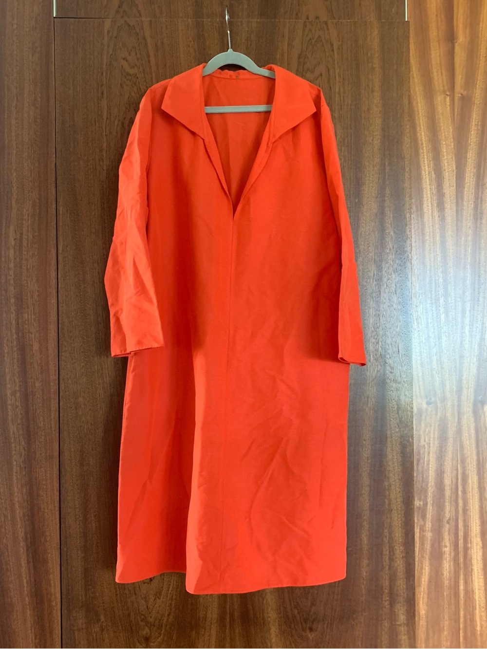 RTW Charleston Orange Midi Silk Blend Shift Dress with Open V-Neck